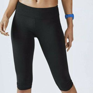 Fabletics Salar Crop Black 3/4 Leggings size XS/4